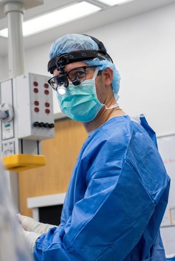 Dr. Edgar F. Del Toro preparing for surgery