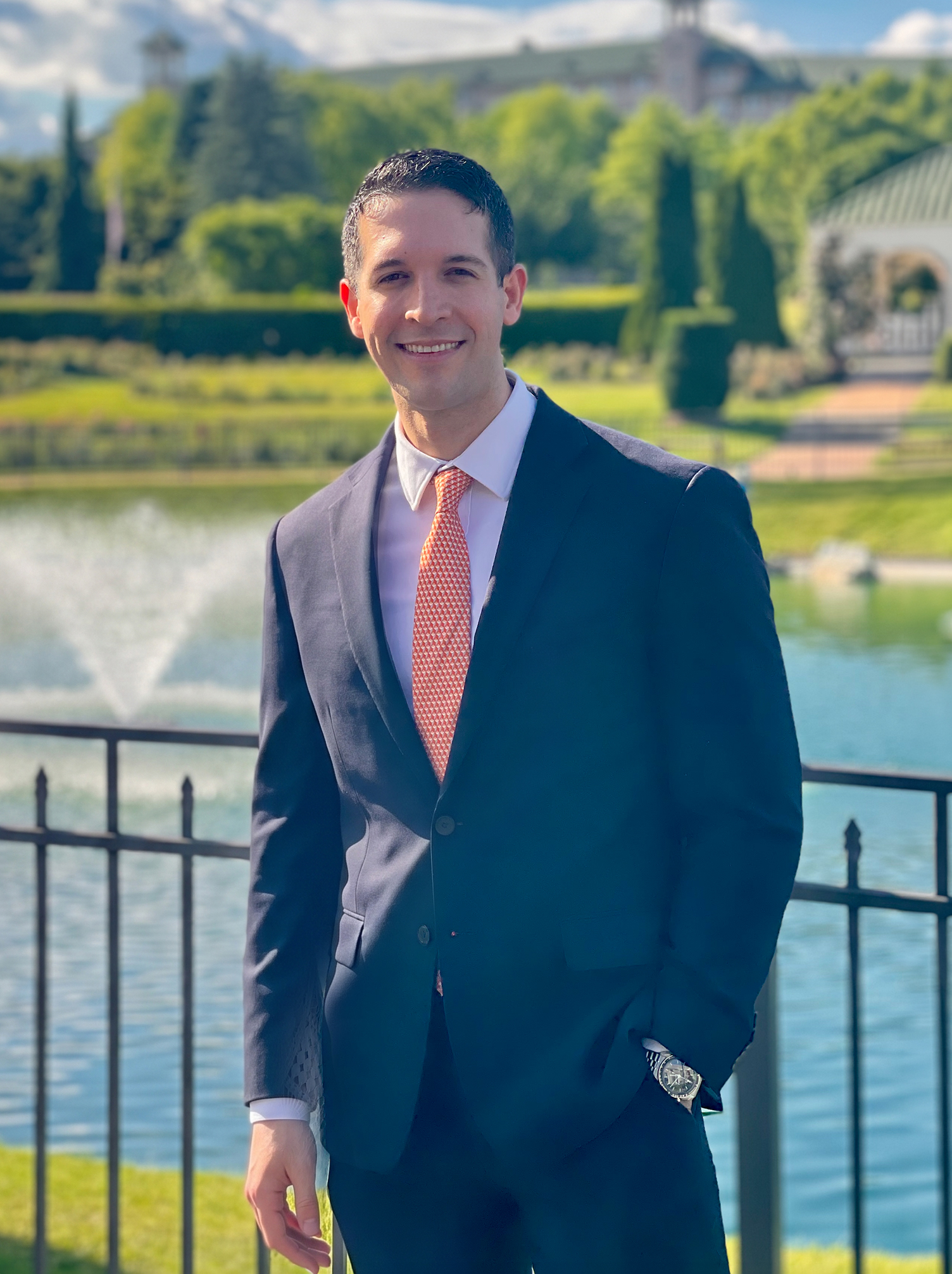 Dr. Edgar F. Del Toro, MD